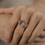 Horseshoe Ring - White