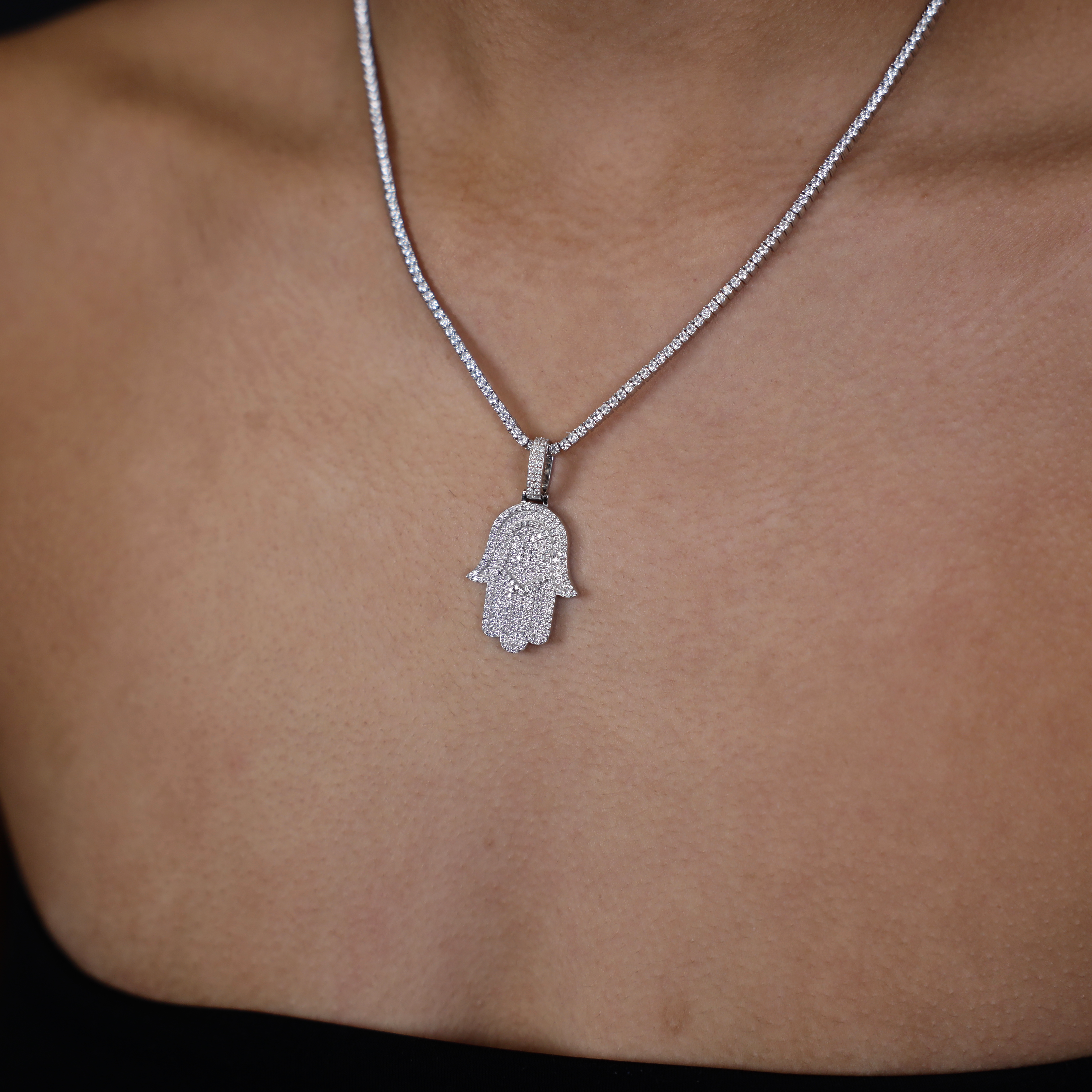 Hamsa Hand Pendant (Silver)