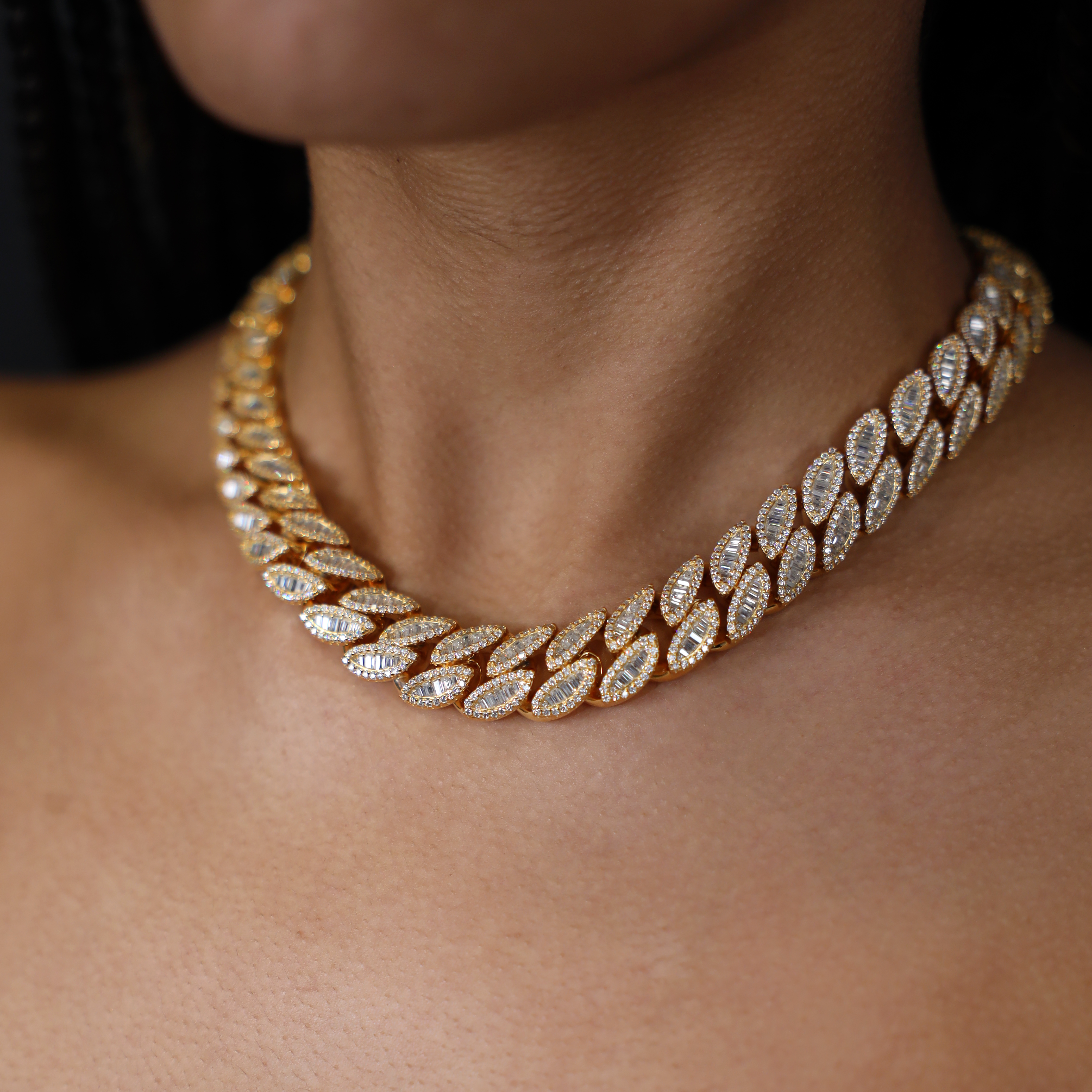 Luxury Cuban Chain, 16mm Oval Baguette Cuban Link Chain (Gold)