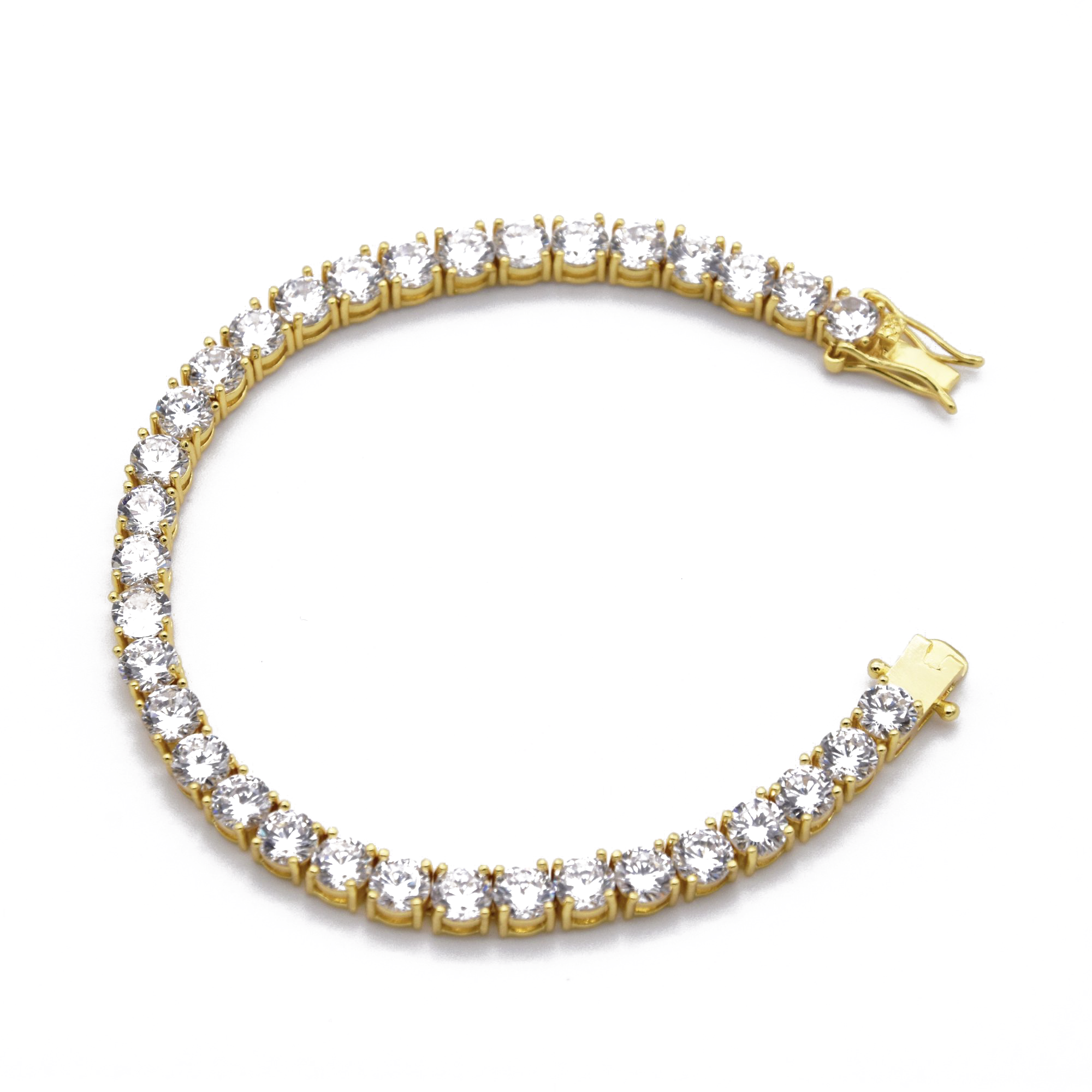 Round-Cut Tennis Bracelet in Yellow Gold